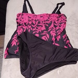 Women's Pink and Black Leaf Print Swimsuit NWOT